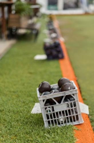 Barefoot Bowls